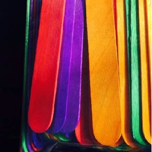 Abaisse-langues en bois, couleurs assorties 100 / pqt